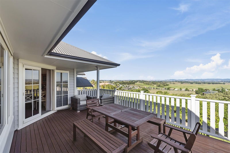 18 Tironui Terrace, Western Heights, Hamilton - Carousel 2