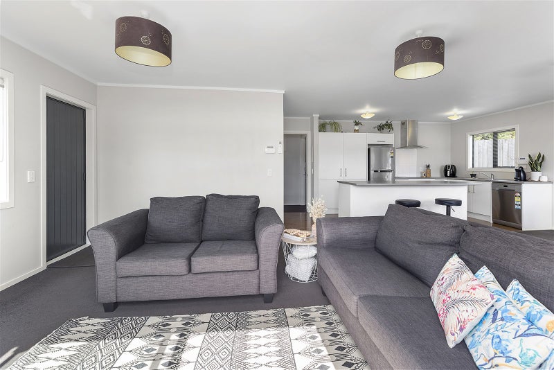 269A Warspite Avenue, Waitangirua, Porirua - Carousel 21