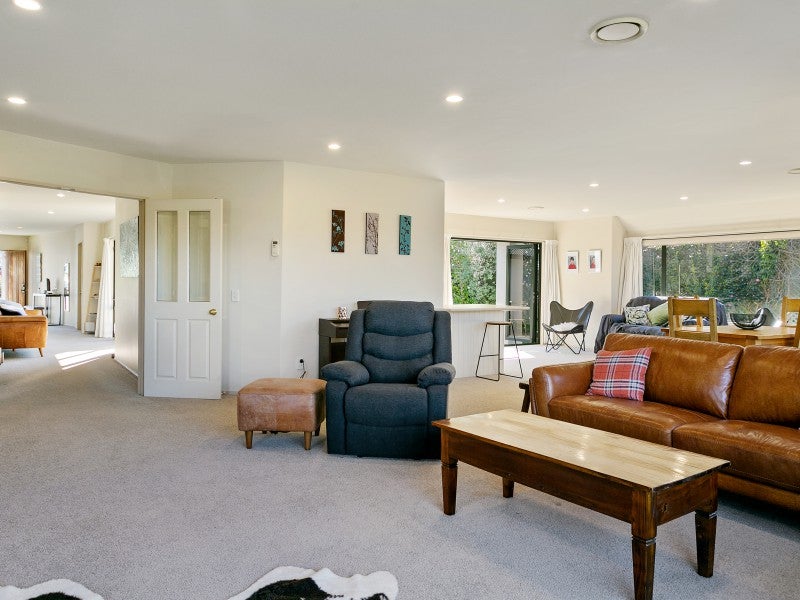 1 Kips Way, Rangatira Park, Taupo - Carousel 1