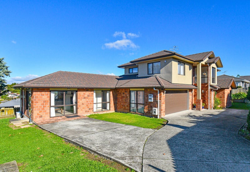 32 Piper Place, Goodwood Heights, Auckland - Carousel 16