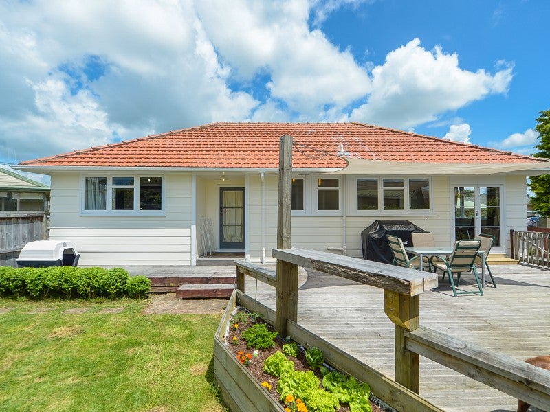 216 Maeroa Road, Maeroa, Hamilton - Carousel 2
