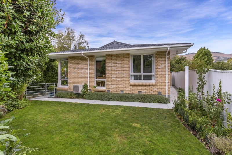5B Wedgewood Avenue, Cashmere, Christchurch - Carousel 1