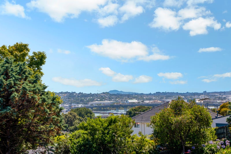 5A Matchett Way, Mangere Bridge, Auckland - Carousel 2