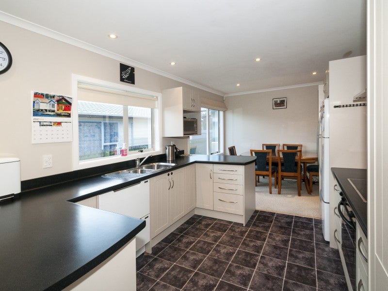 3A York Street, Moera, Lower Hutt - Carousel 2