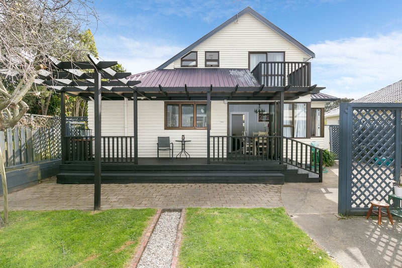 13 St James Avenue, Boulcott, Lower Hutt - Carousel 19