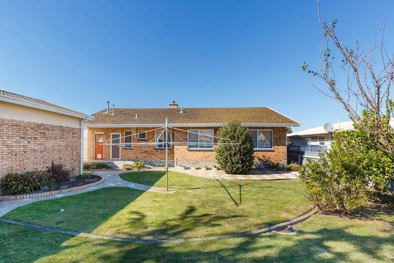 15 Anglesey Place, Awapuni, Palmerston North - Carousel 20