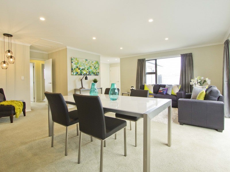 19 Fraser Colman Grove, Wainuiomata, Lower Hutt - Carousel 1