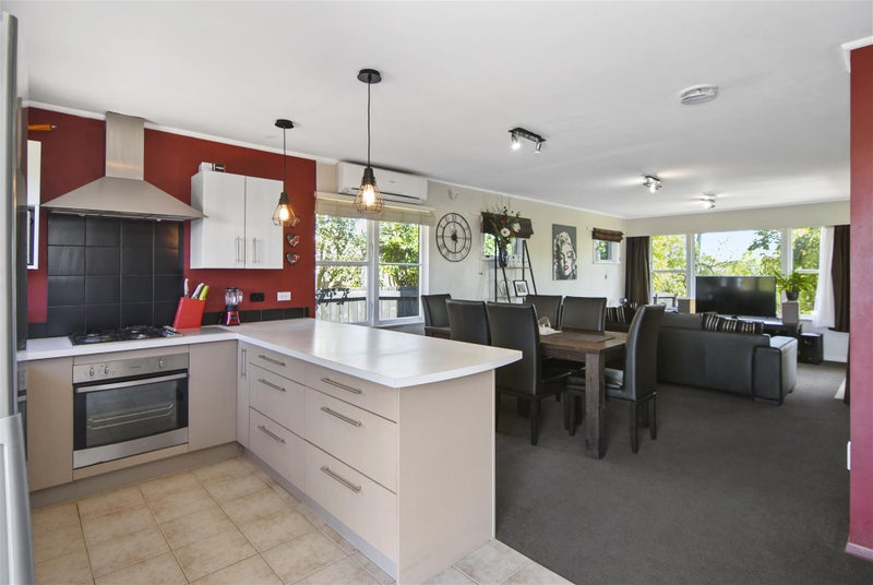 180 Dinsdale Road, Dinsdale, Hamilton - Carousel 2