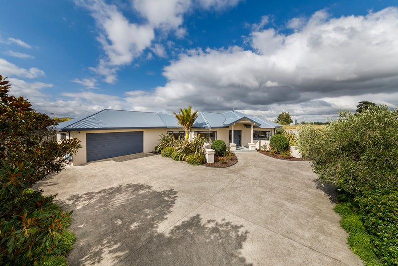 21 Washington Parade, Milson, Palmerston North - Carousel 2