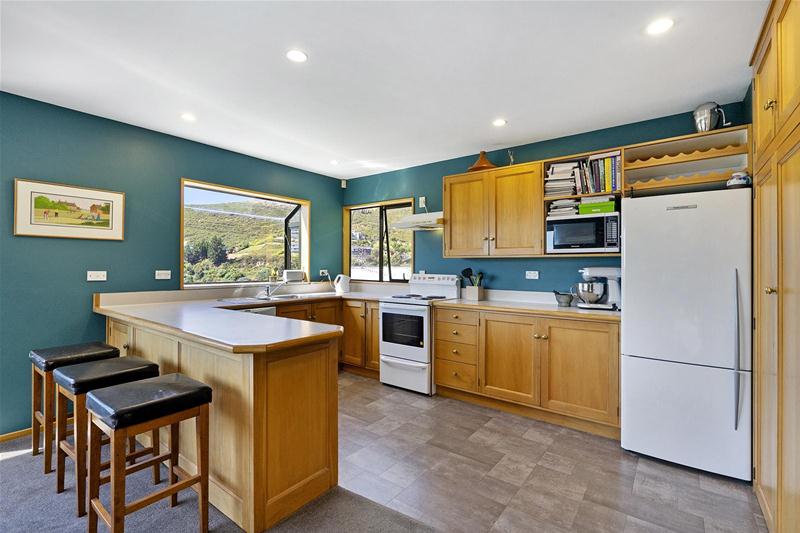 8 Kentallen Terrace, Hillsborough, Christchurch - Carousel 2