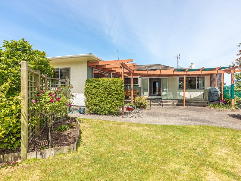 66 Virginia Road, Otamatea, Whanganui - Carousel 1