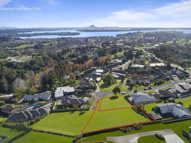17 Holcombrooke Lane, Welcome Bay, Tauranga - Carousel 2