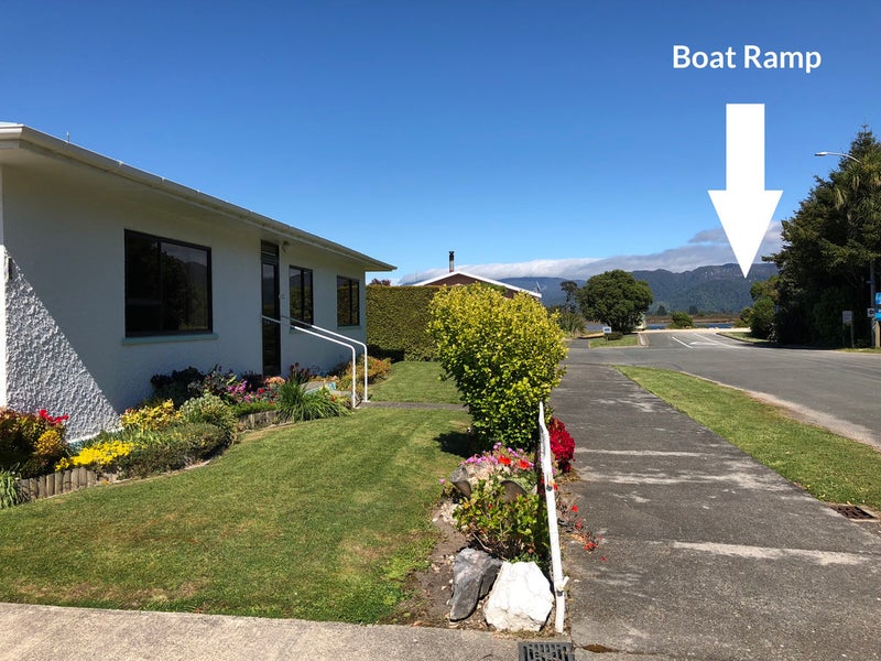 5 William Street, Collingwood - Carousel 2