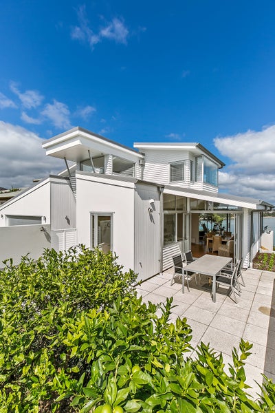 46 Ardern Avenue, Stanmore Bay, Whangaparaoa - Carousel 2