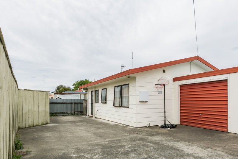 2/173 Taradale Road, Pirimai, Napier - Carousel 2