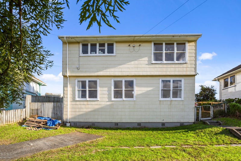 122A Champion Street, Cannons Creek, Porirua - Carousel 13