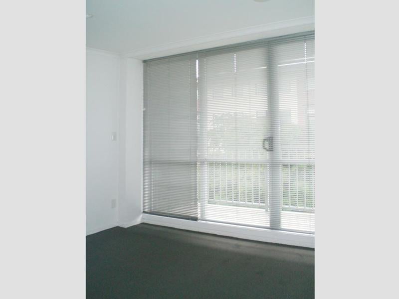 2A/20 Charlotte Street, Eden Terrace, Auckland - Carousel 2