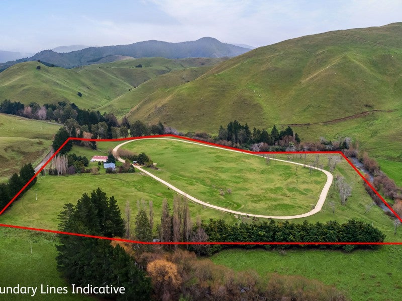 400 Mikimiki Road, Masterton - Carousel 1