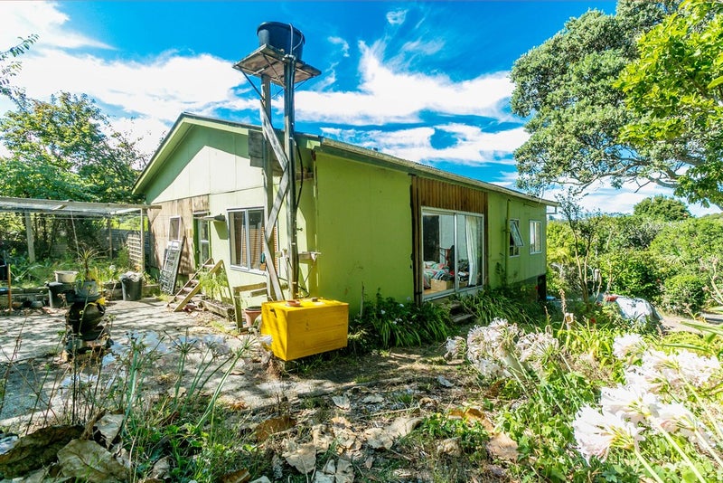 48 Ostend Road, Ostend, Waiheke Island - Carousel 2