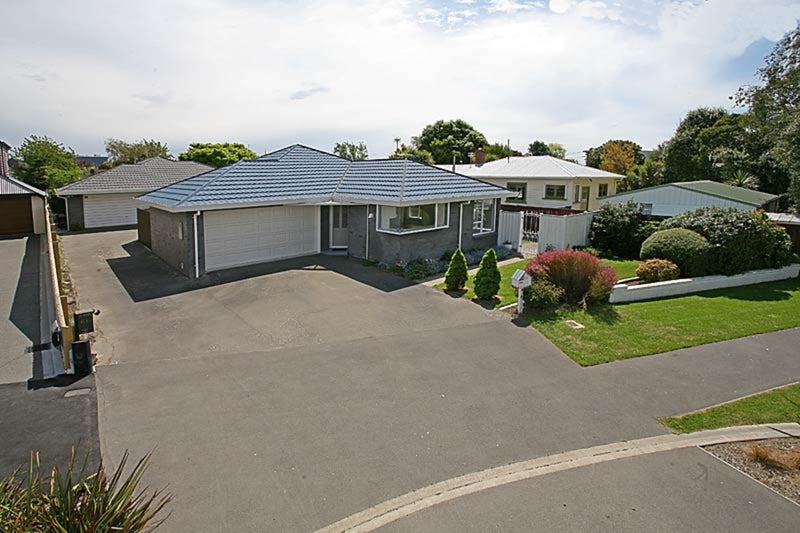 61 Wyndham Street, Papanui, Christchurch - Carousel 1