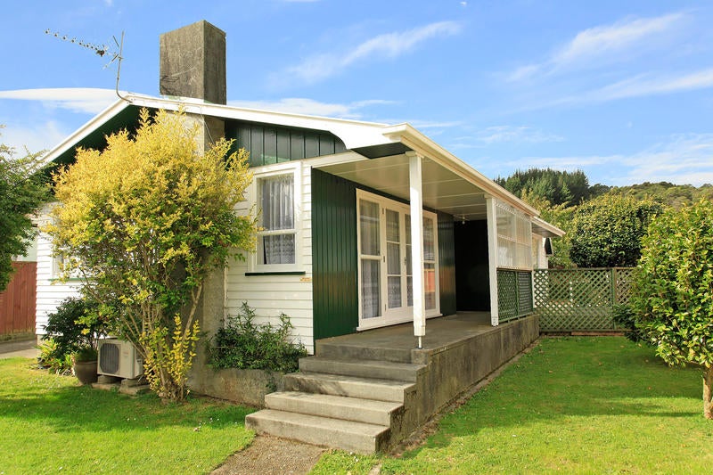 12 Meremere Street, Wainuiomata, Lower Hutt - Carousel 1