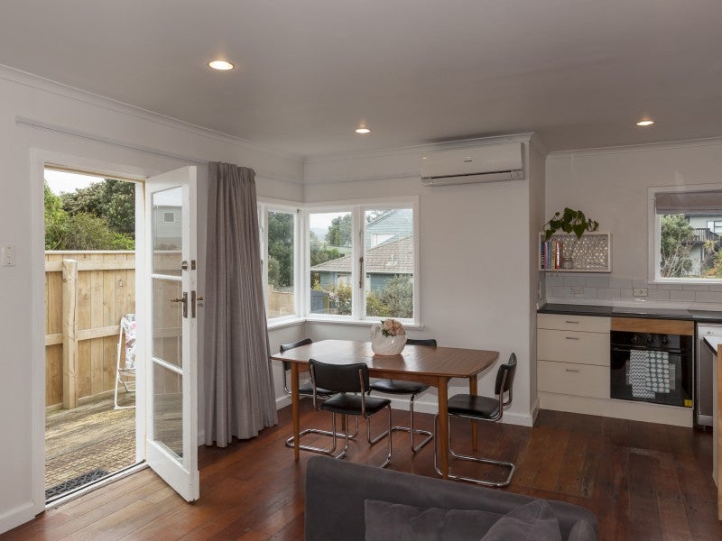216 Rosetta Road, Raumati South, Paraparaumu - Carousel 2