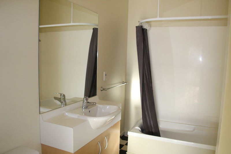 405/107 Thorndon Quay, Pipitea, Wellington - Carousel 8