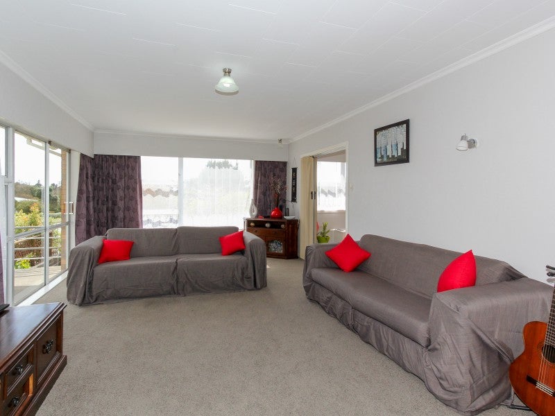 66 Belair Avenue, Blagdon, New Plymouth - Carousel 2