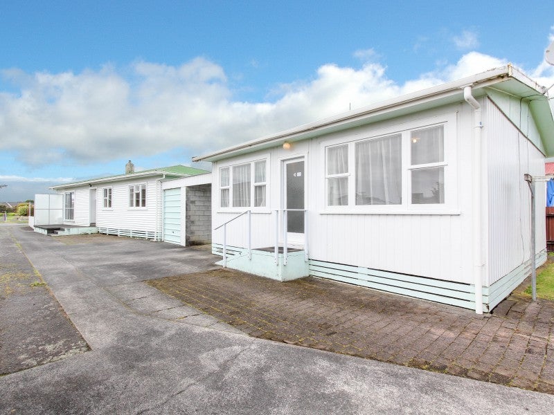 278 Mangorei Road, Merrilands, New Plymouth - Carousel 2