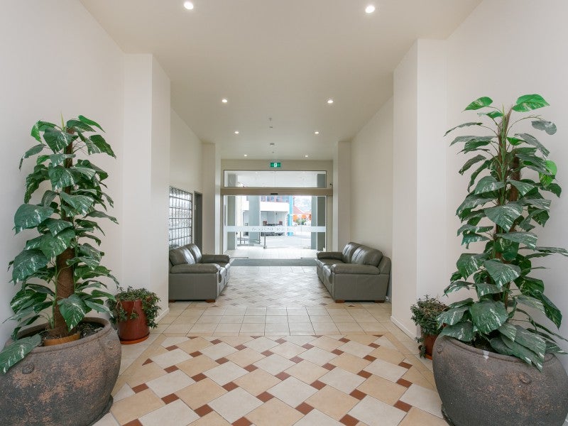 204/107 Thorndon Quay, Pipitea, Wellington - Carousel 17