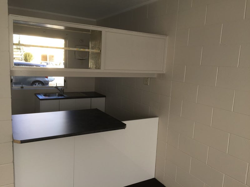 2/897 Heaphy Terrace, Fairfield, Hamilton - Carousel 2