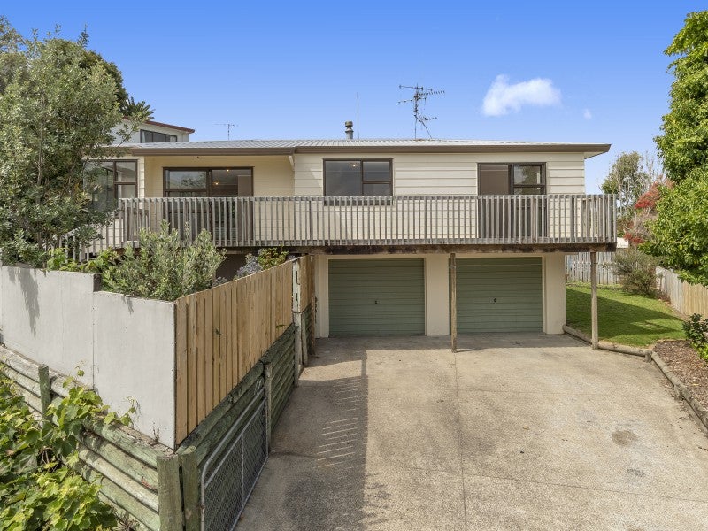 37 Meander Drive, Welcome Bay, Tauranga - Carousel 2