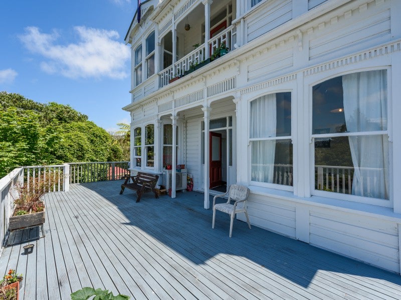 33 Devon Street, Aro Valley, Wellington - Carousel 2
