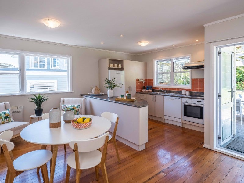 173 Campbell Street, Karori, Wellington - Carousel 2