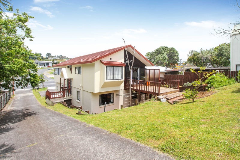 644A Whangaparaoa Road, Stanmore Bay, Whangaparaoa - Carousel 2