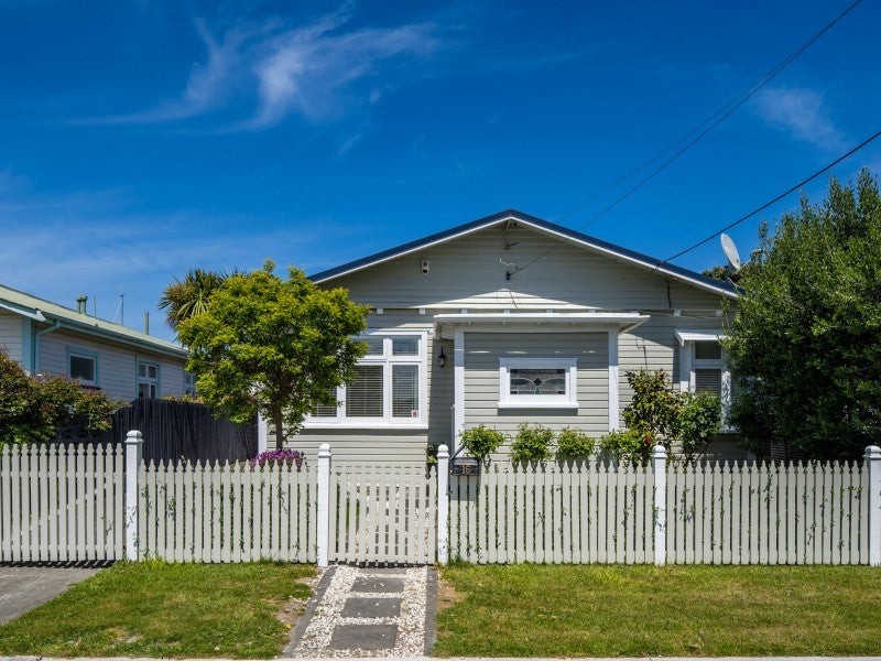16 Ava Street, Petone, Lower Hutt - Carousel 1