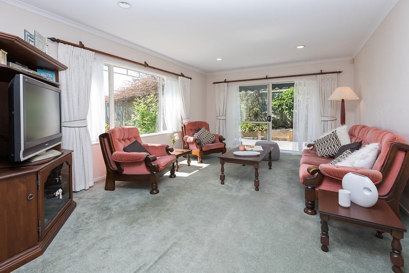 3 Belsera Court, Northpark, Auckland - Carousel 2