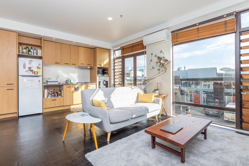 2C/5 Charlotte Street, Eden Terrace, Auckland - Carousel 2