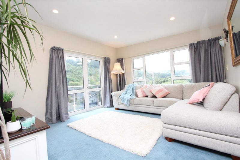 91A Happy Valley Road, Owhiro Bay, Wellington - Carousel 2