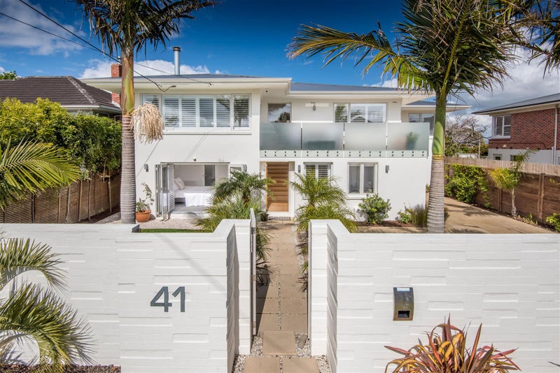 1/41 Merani Street, Narrow Neck, Auckland - Carousel 22