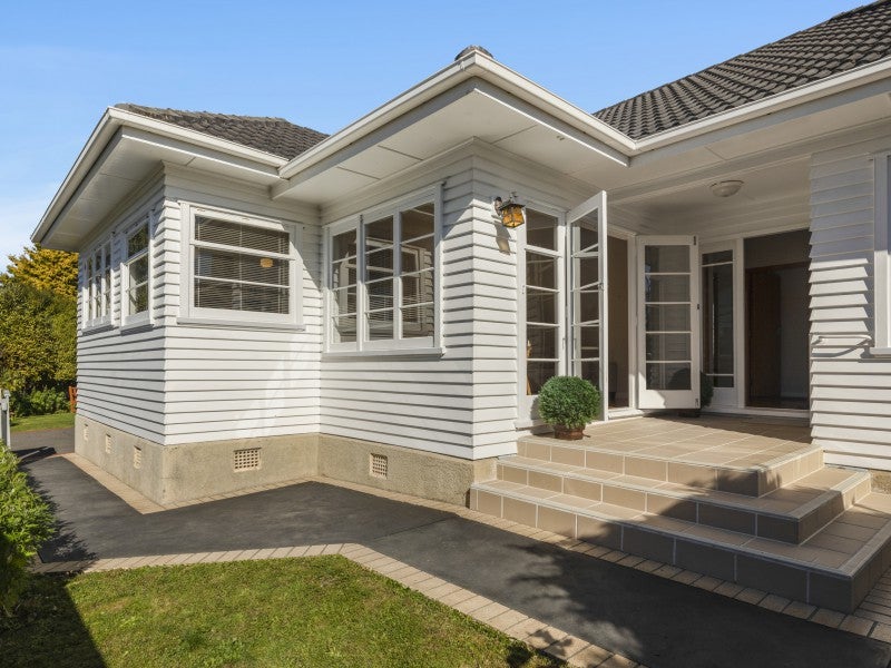 734 High Street, Boulcott, Lower Hutt - Carousel 2