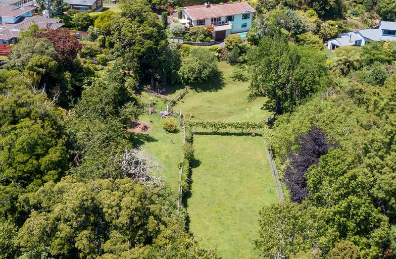83A Manu Crescent, Upper Vogeltown, New Plymouth - Carousel 2