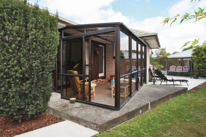 8 Adrian Place, Shirley, Christchurch - Carousel 12