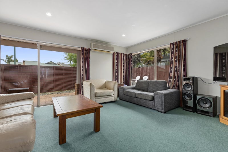 31 Bramley Drive, Rototuna, Hamilton - Carousel 2