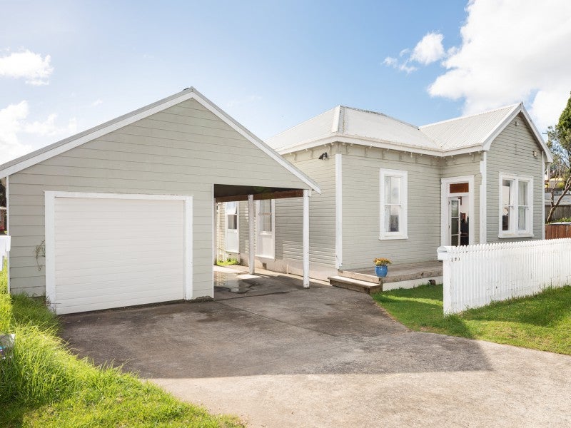 59A Clarke Street, Gate Pa, Tauranga - Carousel 2
