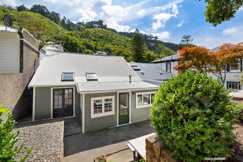 265 Tinakori Road, Thorndon, Wellington - Carousel 1