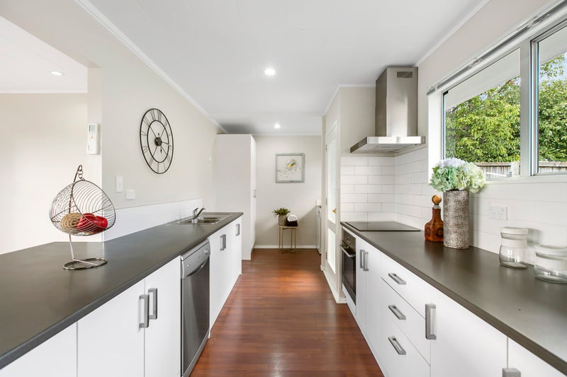 7A Lancelot Place, Glenfield, Auckland - Carousel 2