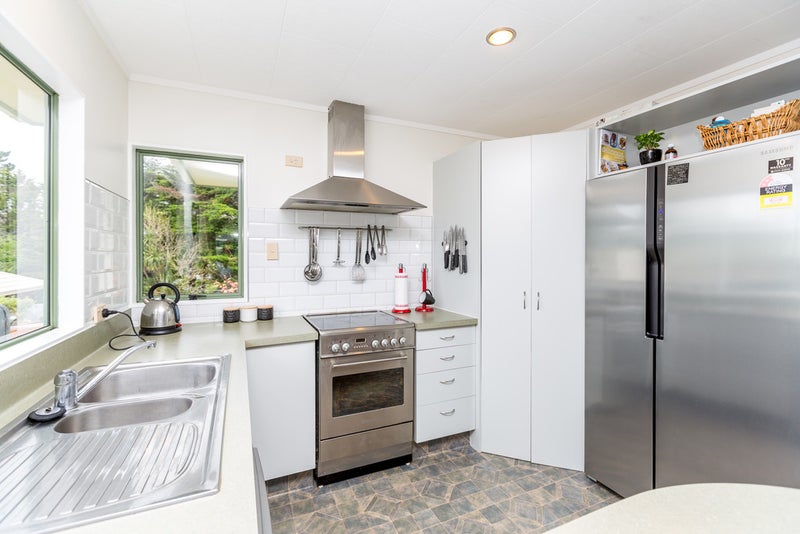 7 Cyrus Street, Whalers Gate, New Plymouth - Carousel 2