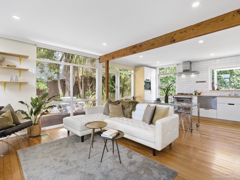 57 Cornford Street, Karori, Wellington - Carousel 2