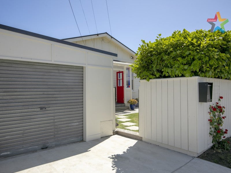 33 Awamutu Grove, Waiwhetu, Lower Hutt - Carousel 18